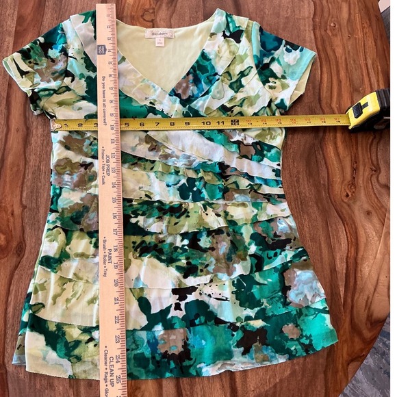 Dressbarn Womens Green Floral Tiered Ruffle V-Neck Short Sleeve Blouse Small - Picture 4 of 9